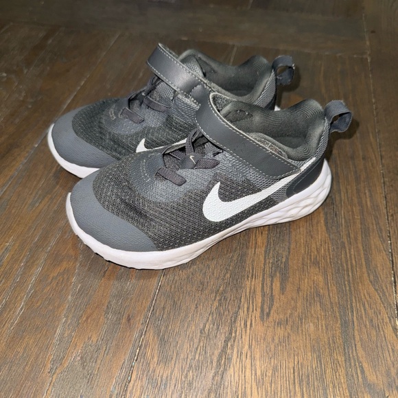 Nike Other - Nike Kids Gray and White Hook-and-Loop Athletic Sneakers